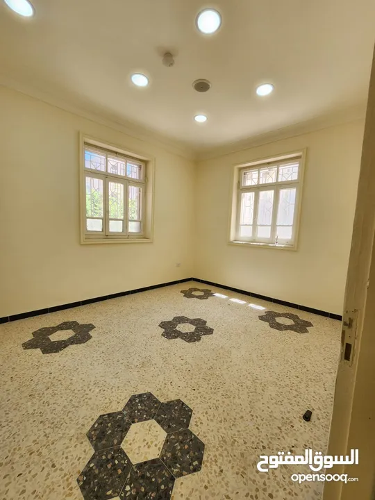 عمارة للبيع في منطقة جبل عمان / الويبدة - ref:14622