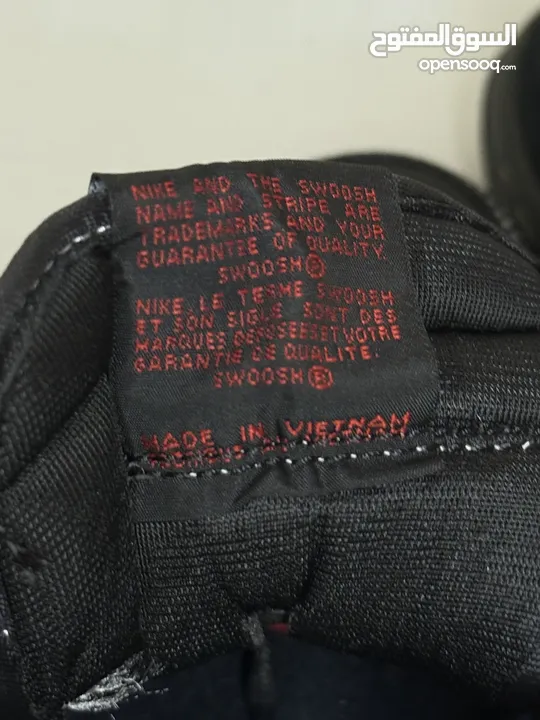 حذاء فخم جداا بنسخة نادرة مستعجلل قابل للتفاوض  Air Jordan 1 Travis Scott Retro Low "Black Phantom"
