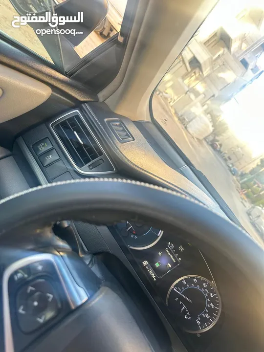 كامري للبيع