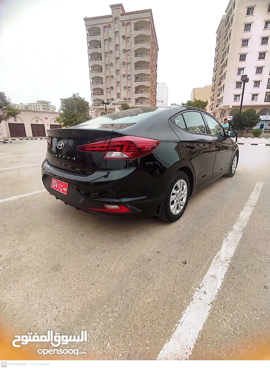 سيارات للإيجار  - خريف صلالة