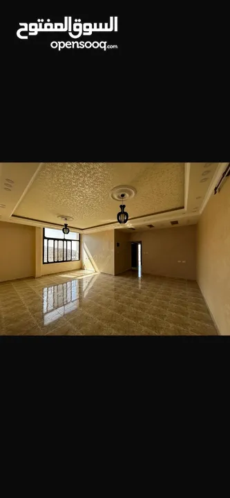 شقة للبيع مع إطلالة مميزة