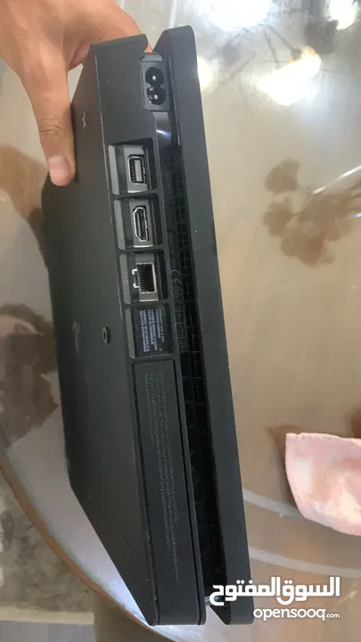 Ps4 slim حاله جيده