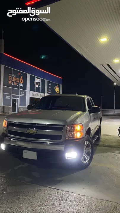 للبيع  Chevrolet Silverado 1500 – موديل 2011 مالك ثاني – بحالة ممتازة