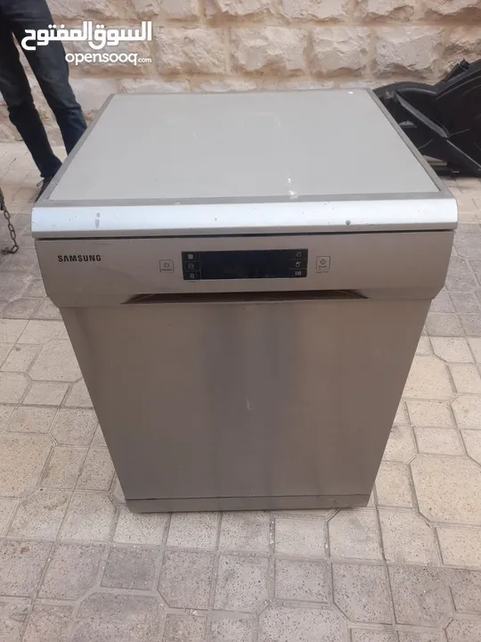 نشتري سكرابكم بجميع أنواعه! أفضل الأسعار لمخلفات المعادن، البطاريات، المواسير، والراديترات اتصل الآن