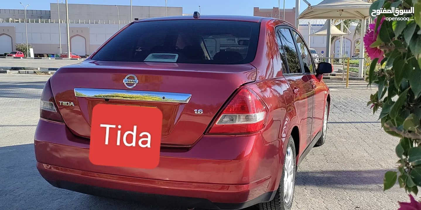 Nissan Tiida 2006