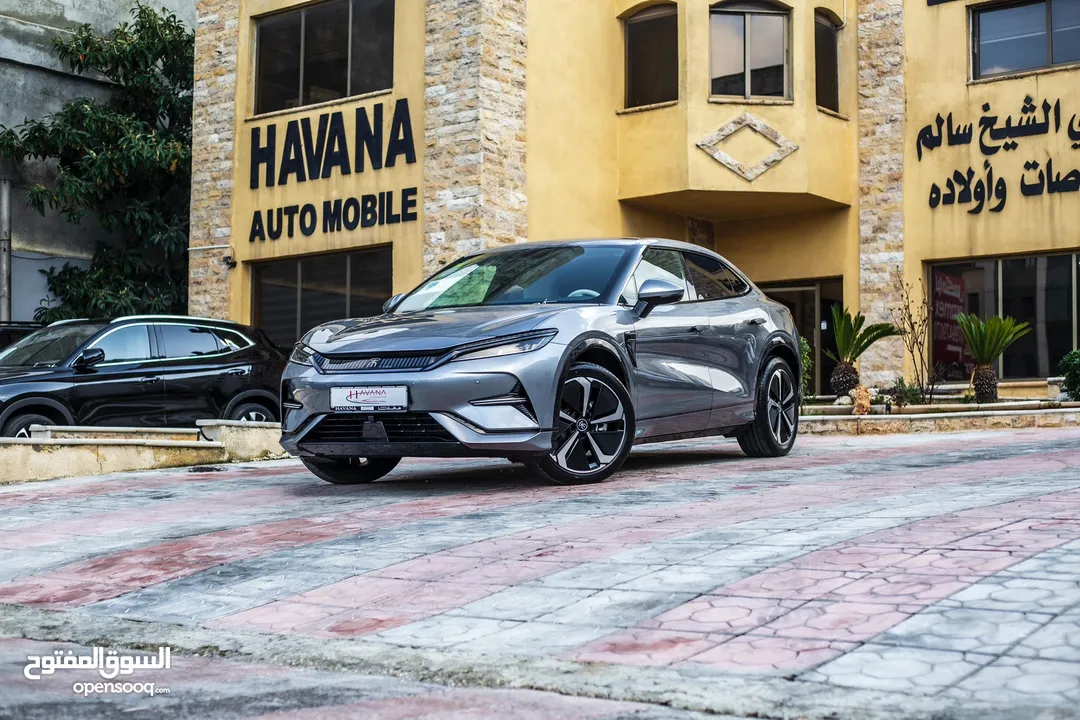 BYD SONG L 2024 كفاله البستنجي 6 سنوات او 100 الف كم تتوفر باللون الداخلي بيج او جملي