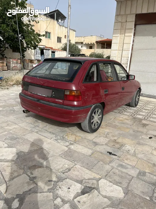 اوبل استرا 1993