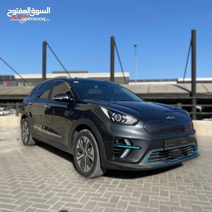 كيا نيرو كهرباء موديل 2022 لون فيراني مع فتحة وارد كوري فحص كامل