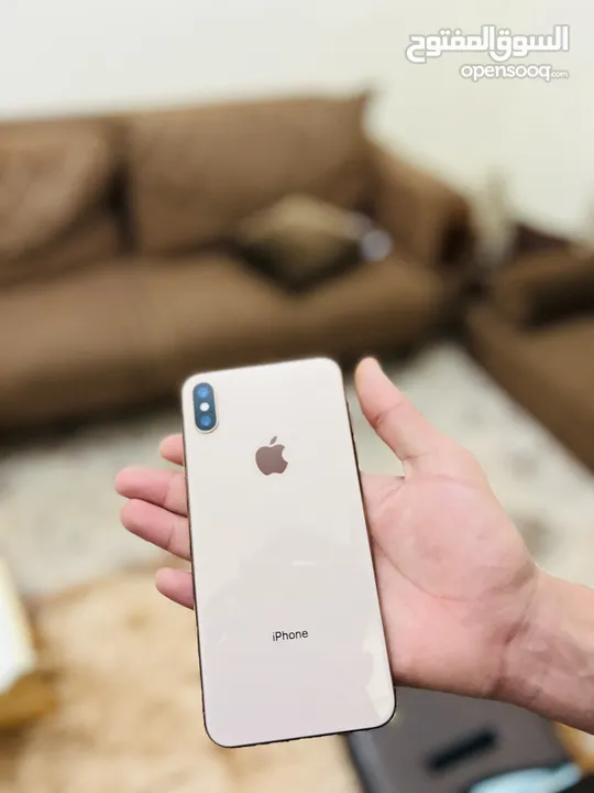 آيفون xs max