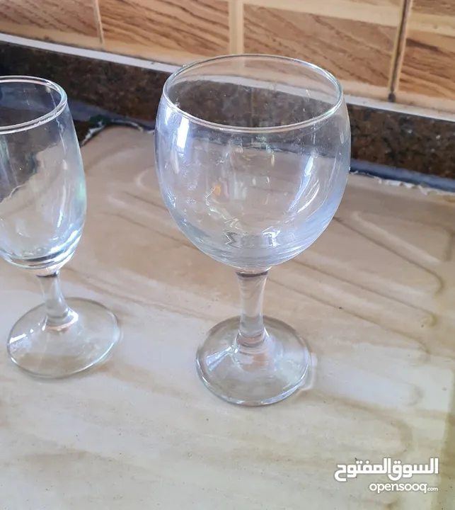 كاسات كرستال زجاج البوهيمي أو الكريستال البوهيمي هو زجاج شهير يتميز بجودته العالية وحرفيته