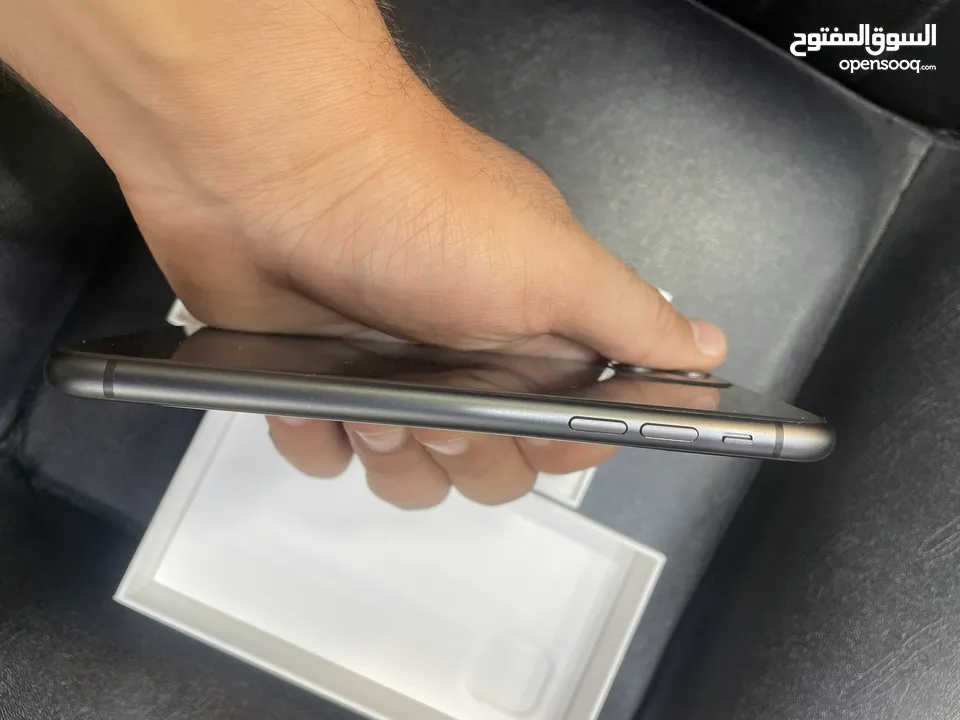 iPhone 11 128 giga بحال الجديد