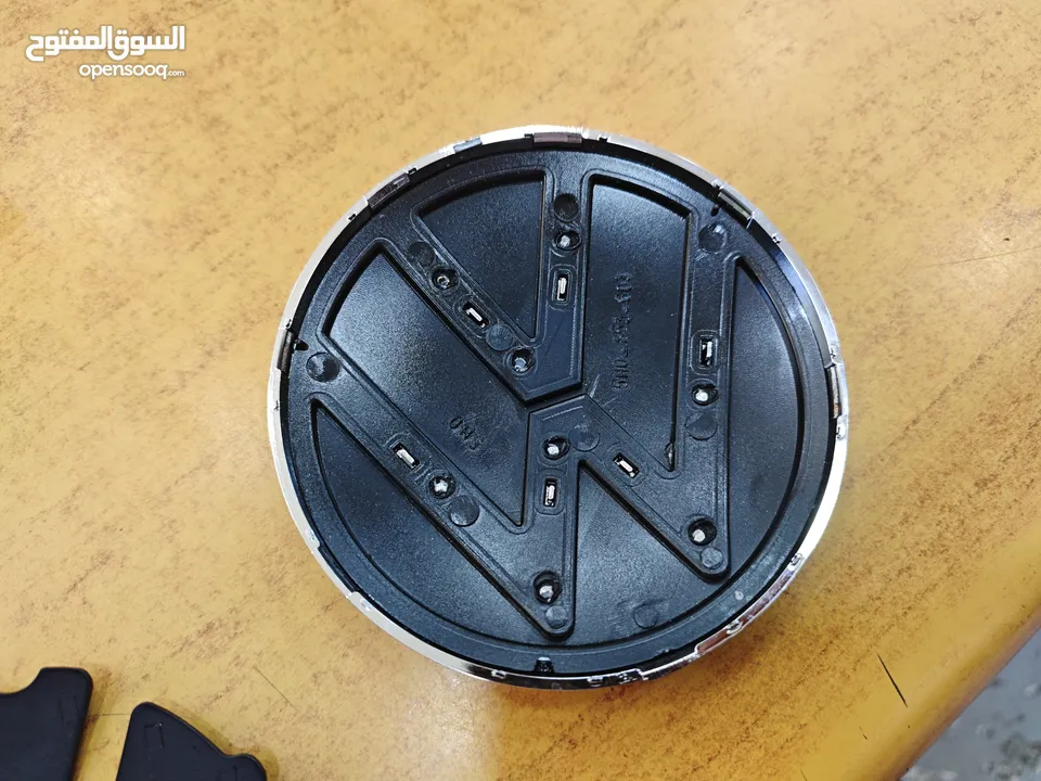 شعار خلفي بولو 19_24