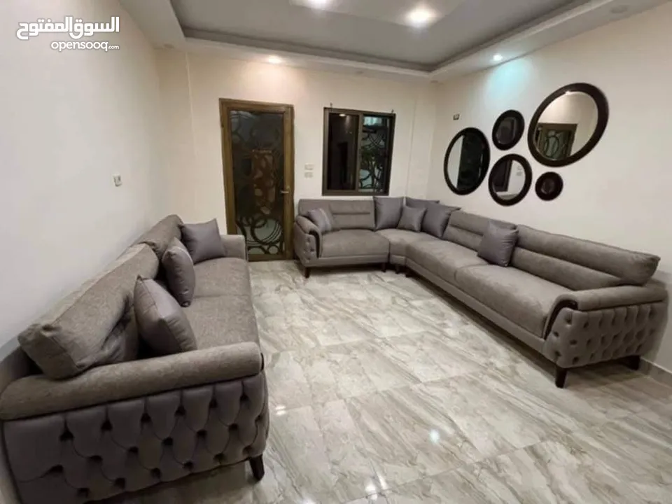 اطقم ضيوف خشب زان وسويد 2cm   بل كامل واسفنج دانلوب مكفول 5 سنوات عل فاتوره لاتتردد بل اتصال ماسة.