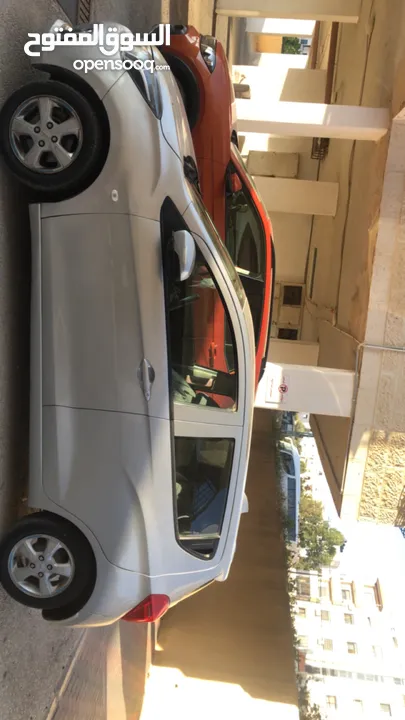 سبارك 2018 ماتور 1400 للبيع او للبدل البيع كاش فقط ترخيص وتامين جديد اتوماتيك