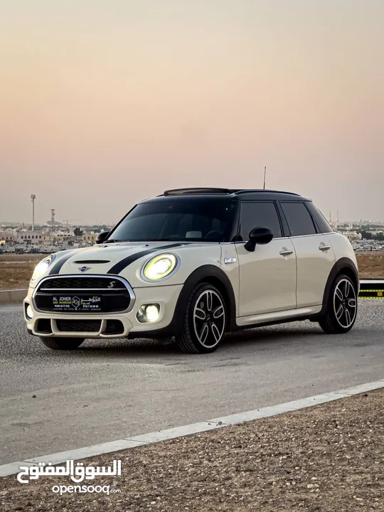 MINI COOPER S 2019 KIT JCW  GCC Spec