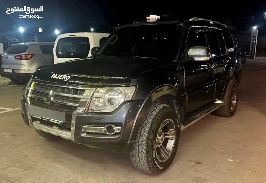 جيب باجيرو 209 للبيع او البدل