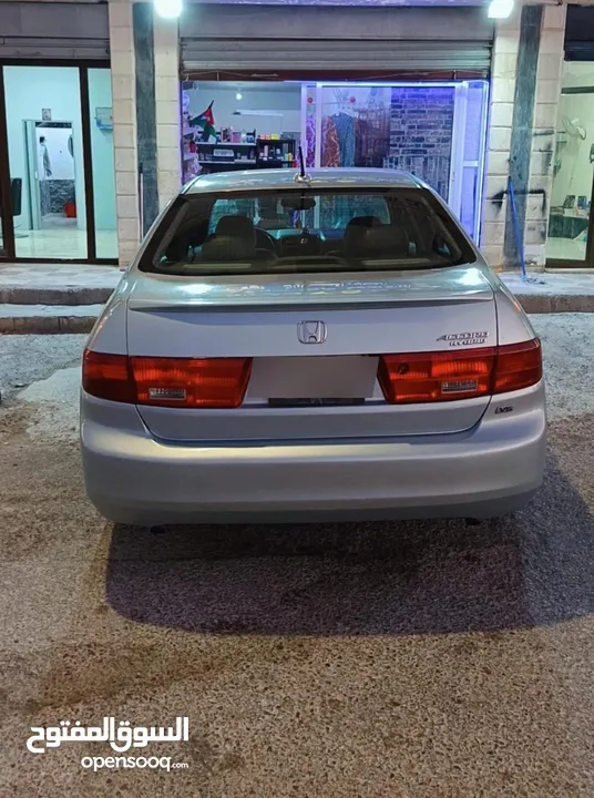 4000 دينار هوندا أكورد هايبرد 2005 للبيع