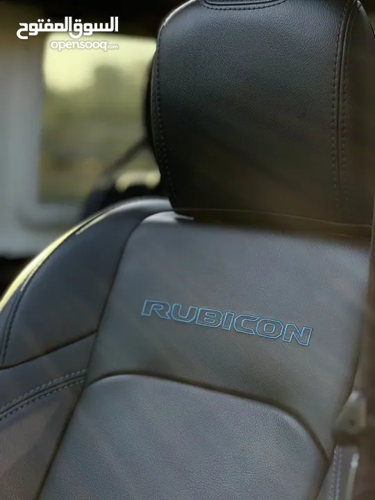 Jeeb rubicon hybrid جيب روبيكون هايبرد  فل اضافات  Plug in hybrid