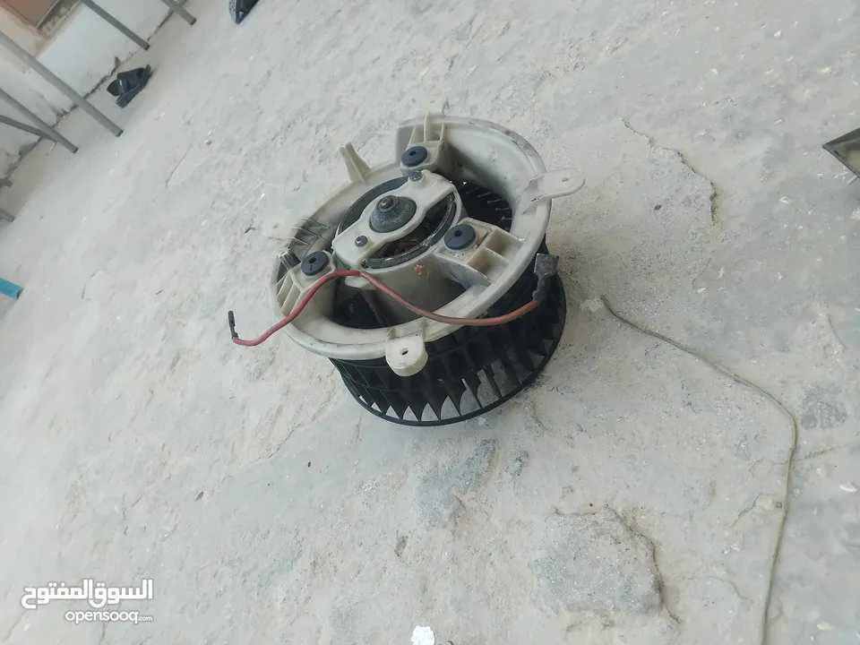 غرفة مارسيدس97 كراسي وبطانات ابواب