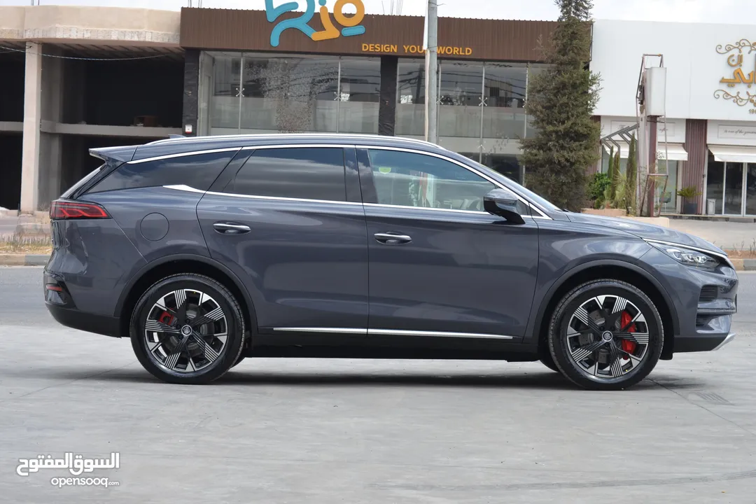 BYD TANG EV 2024 730km