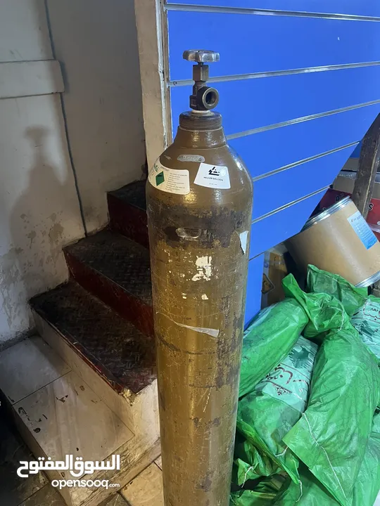 جرت غاز هيليوم