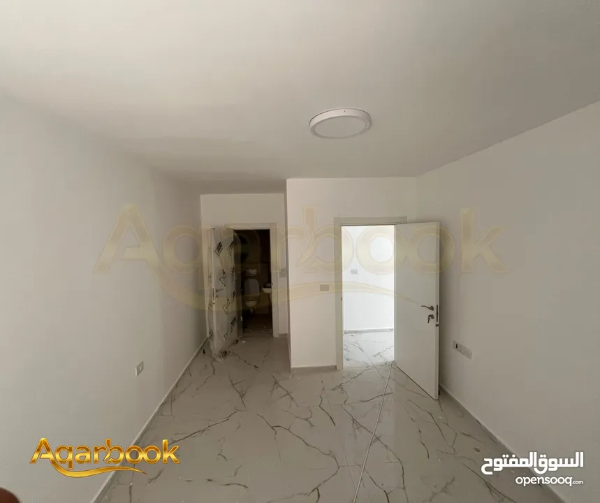 شقة غير مفروشة للايجار في عينمصباح