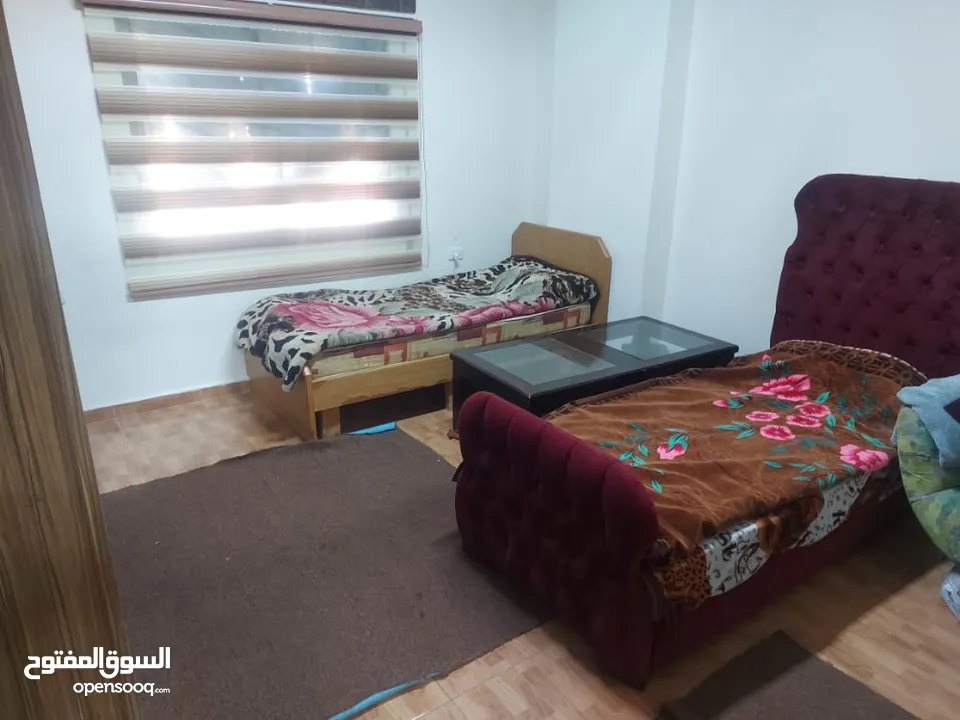 شقه / للبيع //جبل الزهور