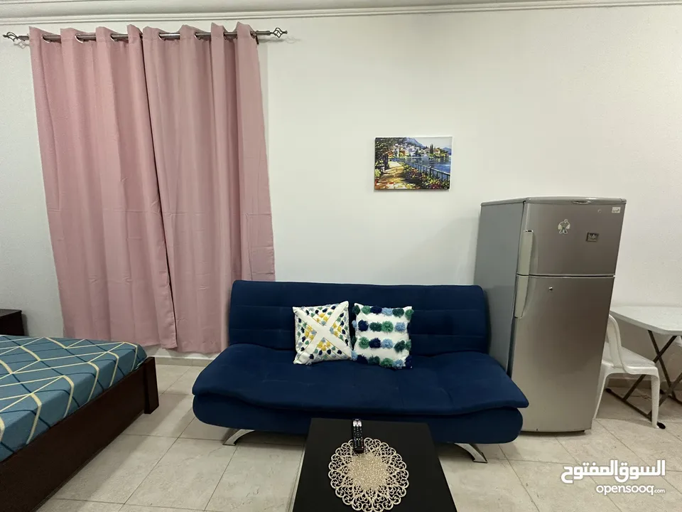 E4 Room for rent