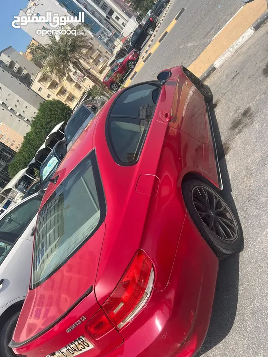 للبيع BMW لون أحمر وارد الغانم 2008 320ci