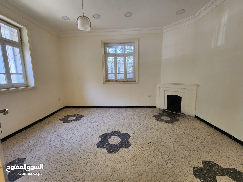 عمارة للبيع في منطقة جبل عمان / الويبدة - ref:14622