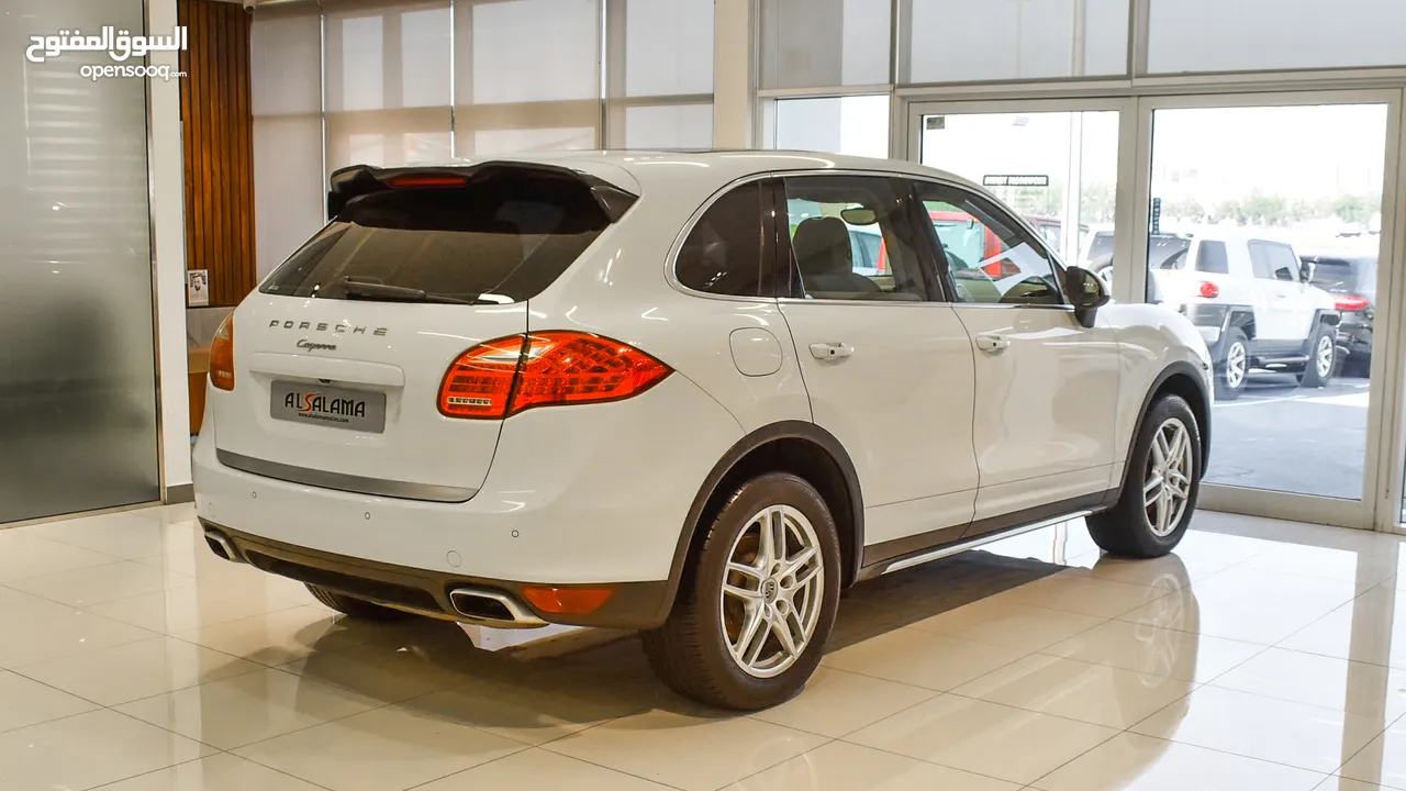 2014 PORSCHE CAYENNE GCC