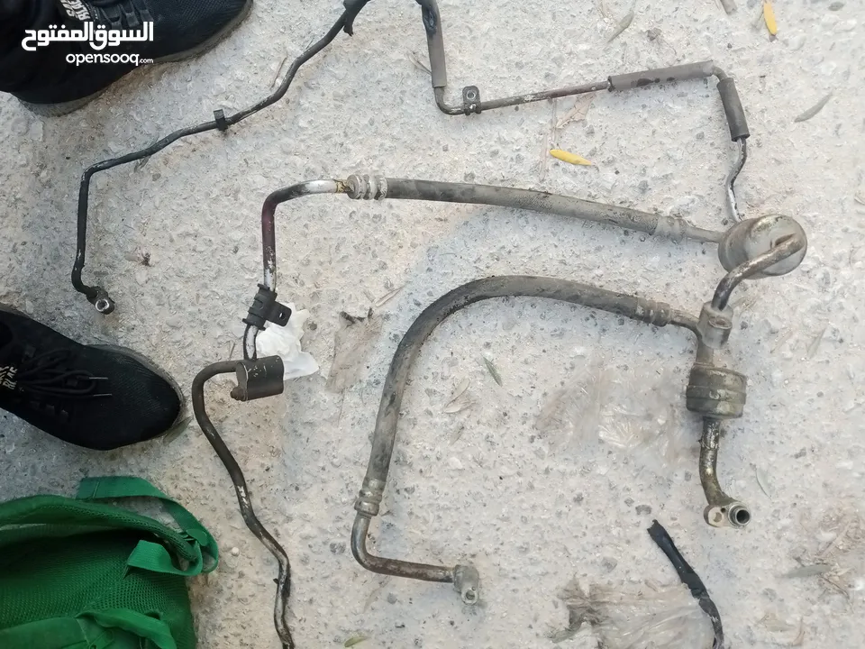 ثلاجة وحوض سمك