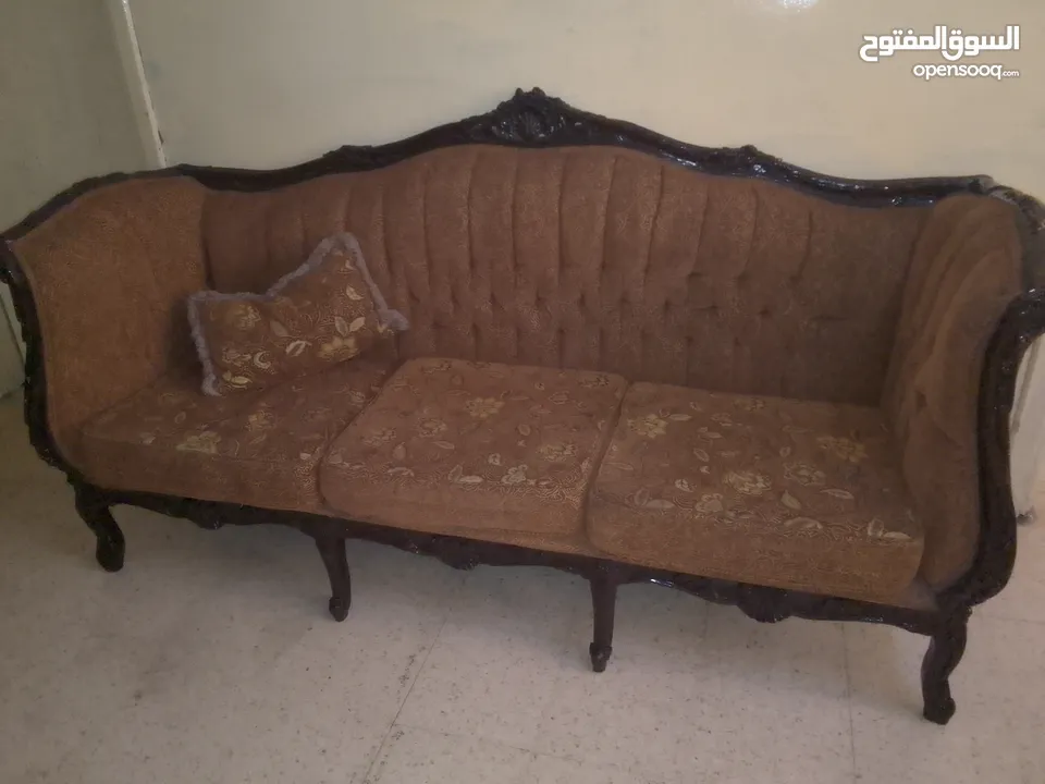 طقم كنب حفر سبع مقاعد بسعر حرق