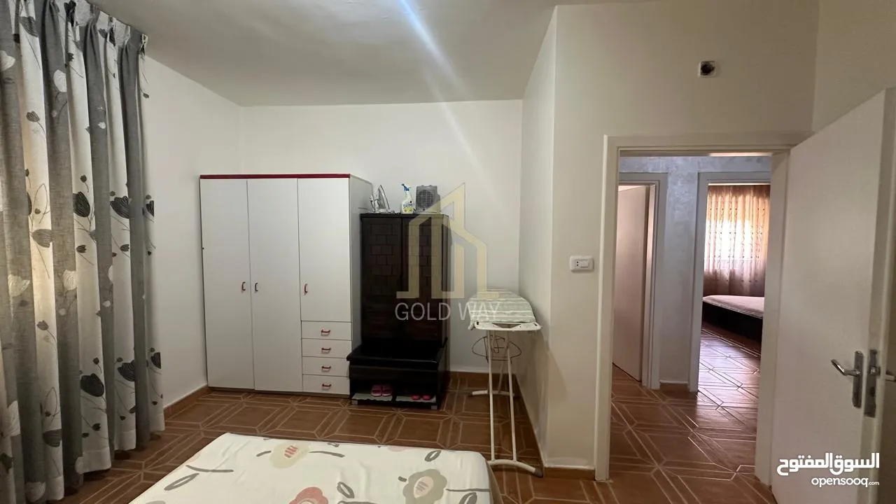 شقة مميزة للبيع في موقع مميز في الرابيه شبه أرضيه 180م بتشطيبات راقية / ref 9533