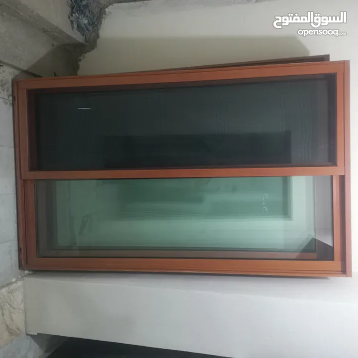 واجهات المنيوم دبل جلاس لون خشابي مع كامل اغراضهم عدد 3