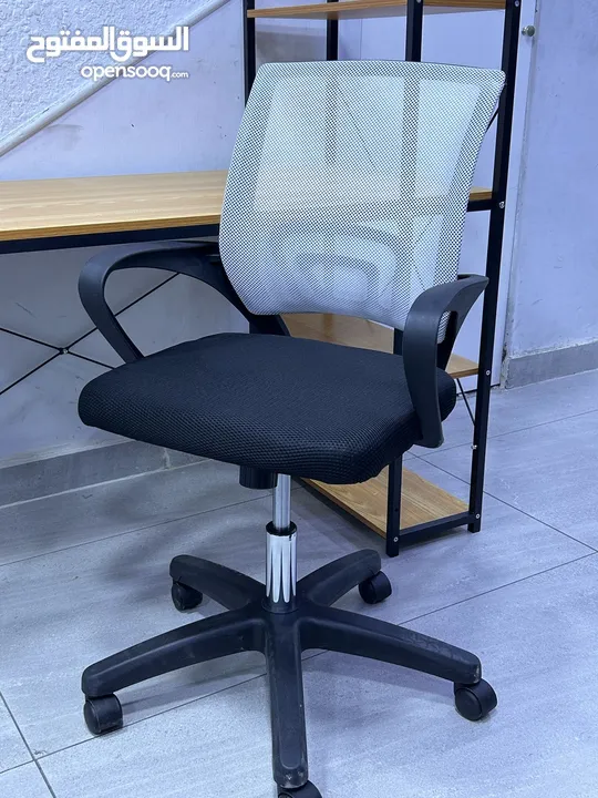 اضمن راحتك بكرسي طبي مناسب للدراسة والمكاتب وبالسعر الاقل