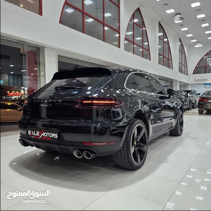 Porsche Macan S