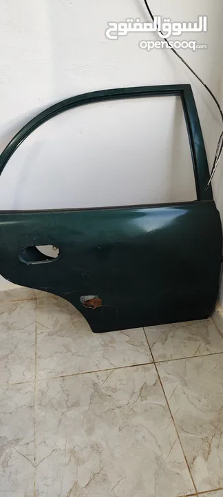 باب خلفي يمين