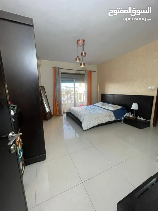 شقه مفروشة بالكامل للايجار