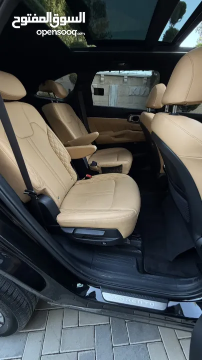 كيا سورينتو بزنز ترخيص 2022 محرك 1600 هايبرد جير أوتوماتيك 240 حصان دفع 4×4