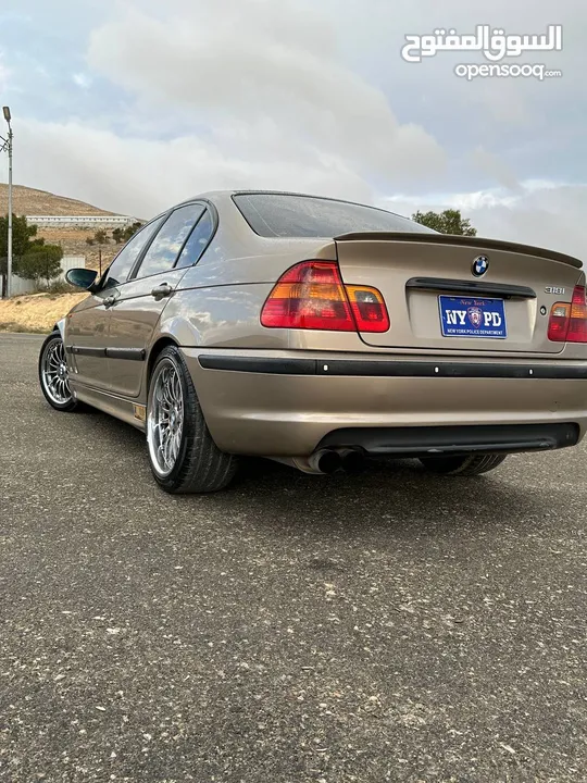 للبيع او اقساط عن طريق بنك العربي الاسلامي BMW E46/ موديل 2000