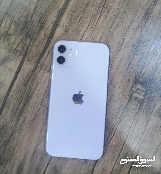 ايفون 11 للبيع أو للبدل