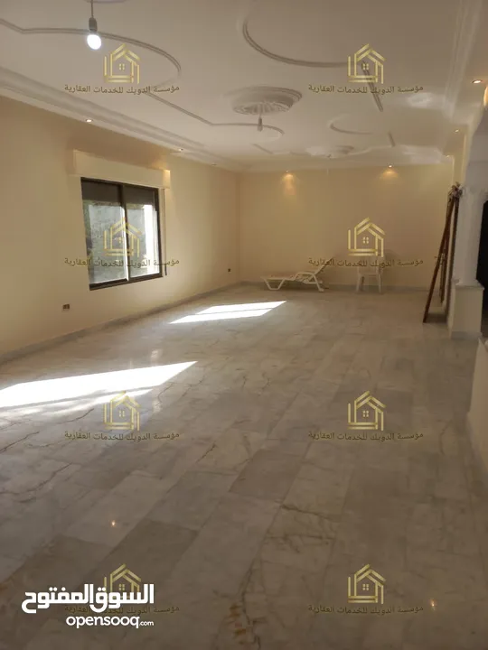 شقة طابقية - دابوق - 4نوم - 350م - ارضية - ترس - مدخل مستقل - قرب الخدمات -