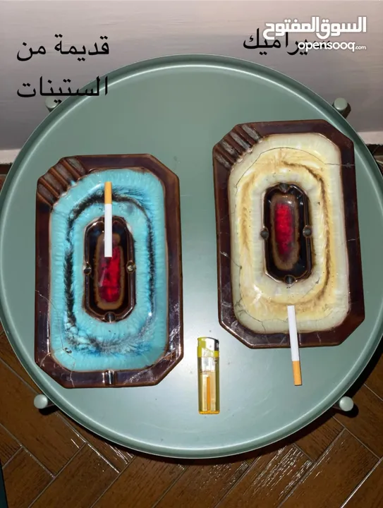نوادر زجاجية وسيراميك قديمة من الستينات ، لطفا اقرأ الوصف.