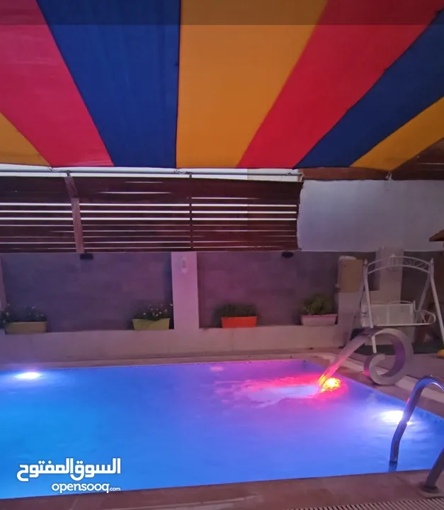 فيلا واسعة للايجار