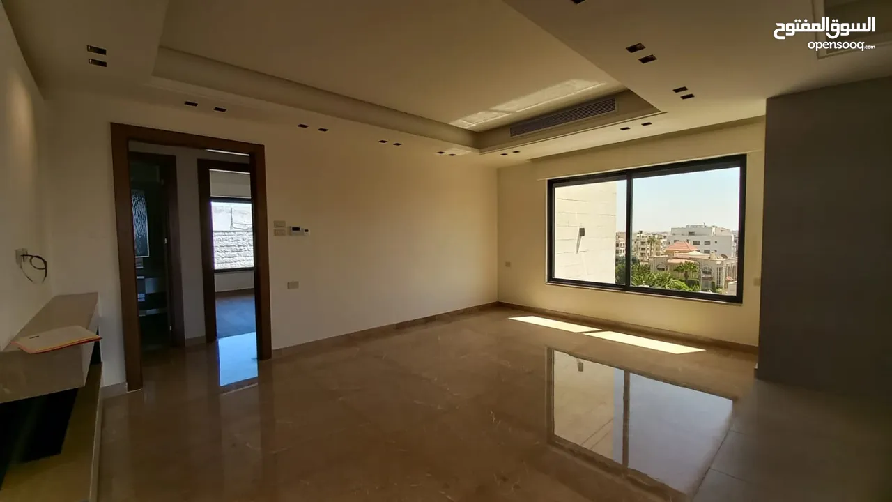 شقة شبه مفروشة للايجار في عبدون  ( Property 38438 ) سنوي فقط