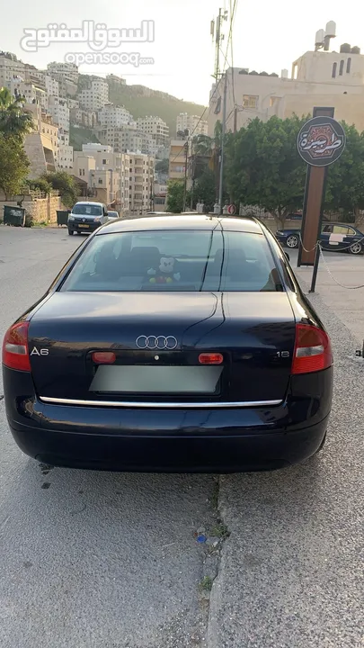 Audi A6 2001 مستعمله بحالة جيدة من يدّ بنت ،،، لونها كحلي غامق ،،، بسعر مغري جداً،،