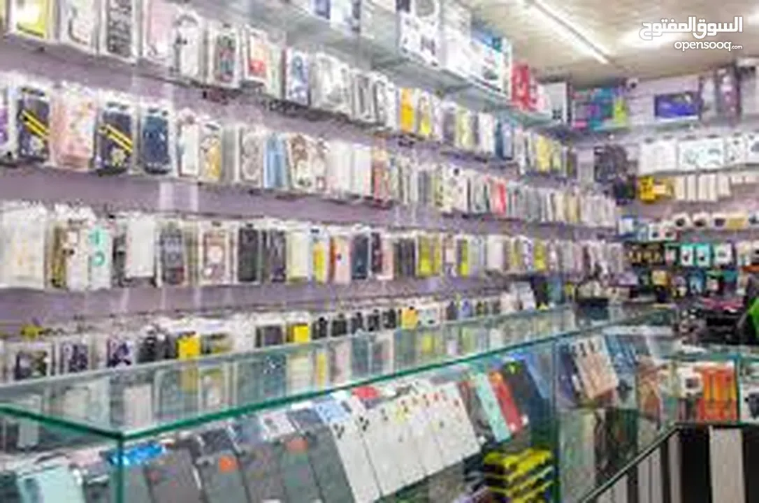 اعلان للمحل للبيع