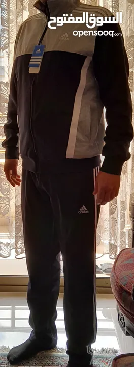 بدلة رياضة اديداس (adidas)