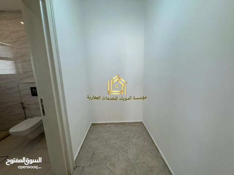 شقة سوبر ديلوكس - دير غبار - 4نوم 2ماستر - 250م - اطلالة مميزة - قرب الخدمات - موقع هادئ ومميز